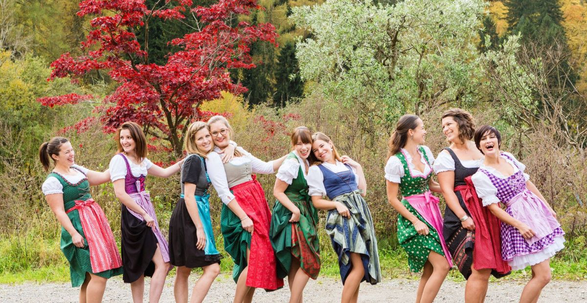 Popular Dirndl Wearing Occasions From Oktoberfest to Christmas Gatherings   Oktoberfest Wear