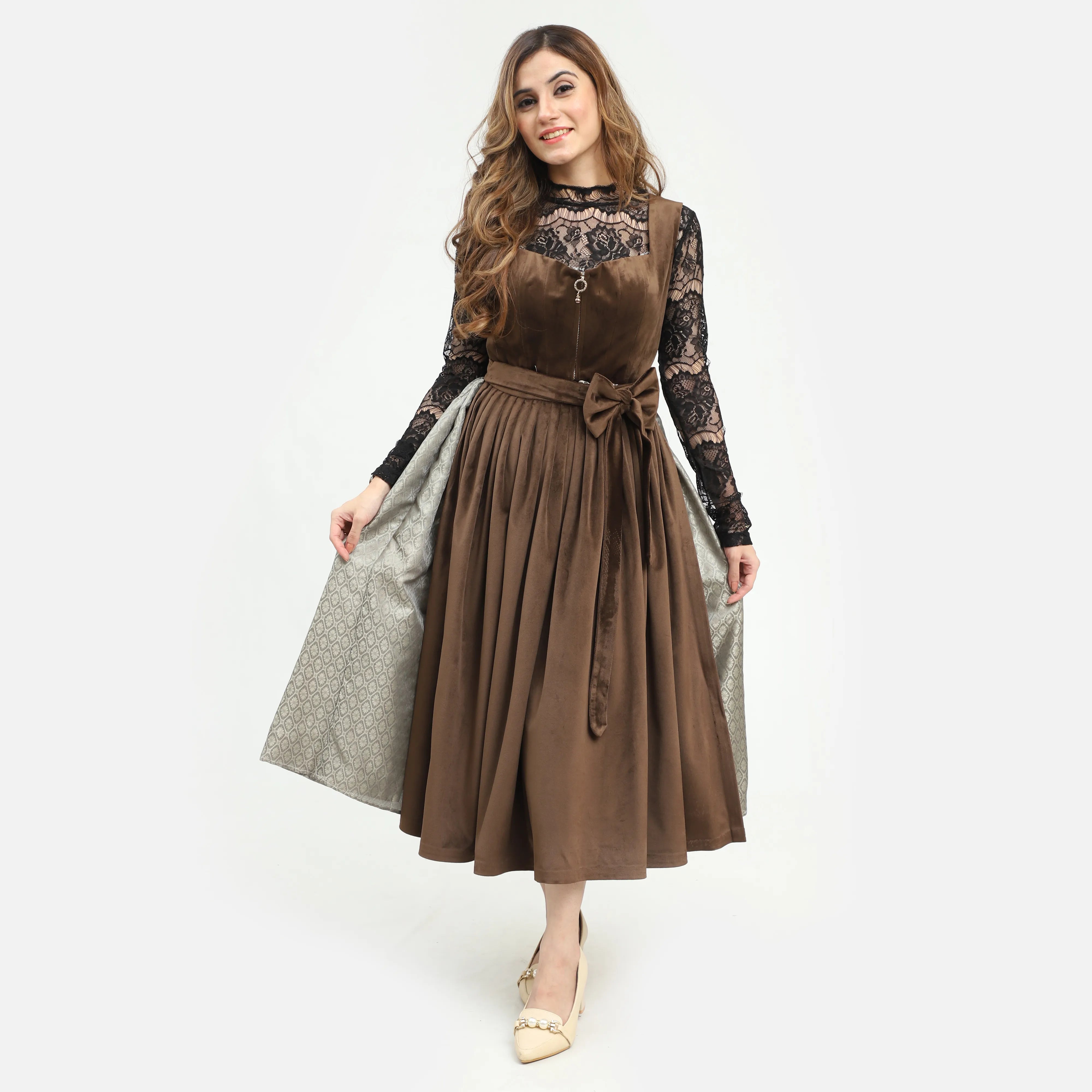 Classic Brown Dirndl in Bavarian Elegance Oktoberfest Wear Classic Brown Dirndl in Bavarian Elegance Oktoberfest Wear